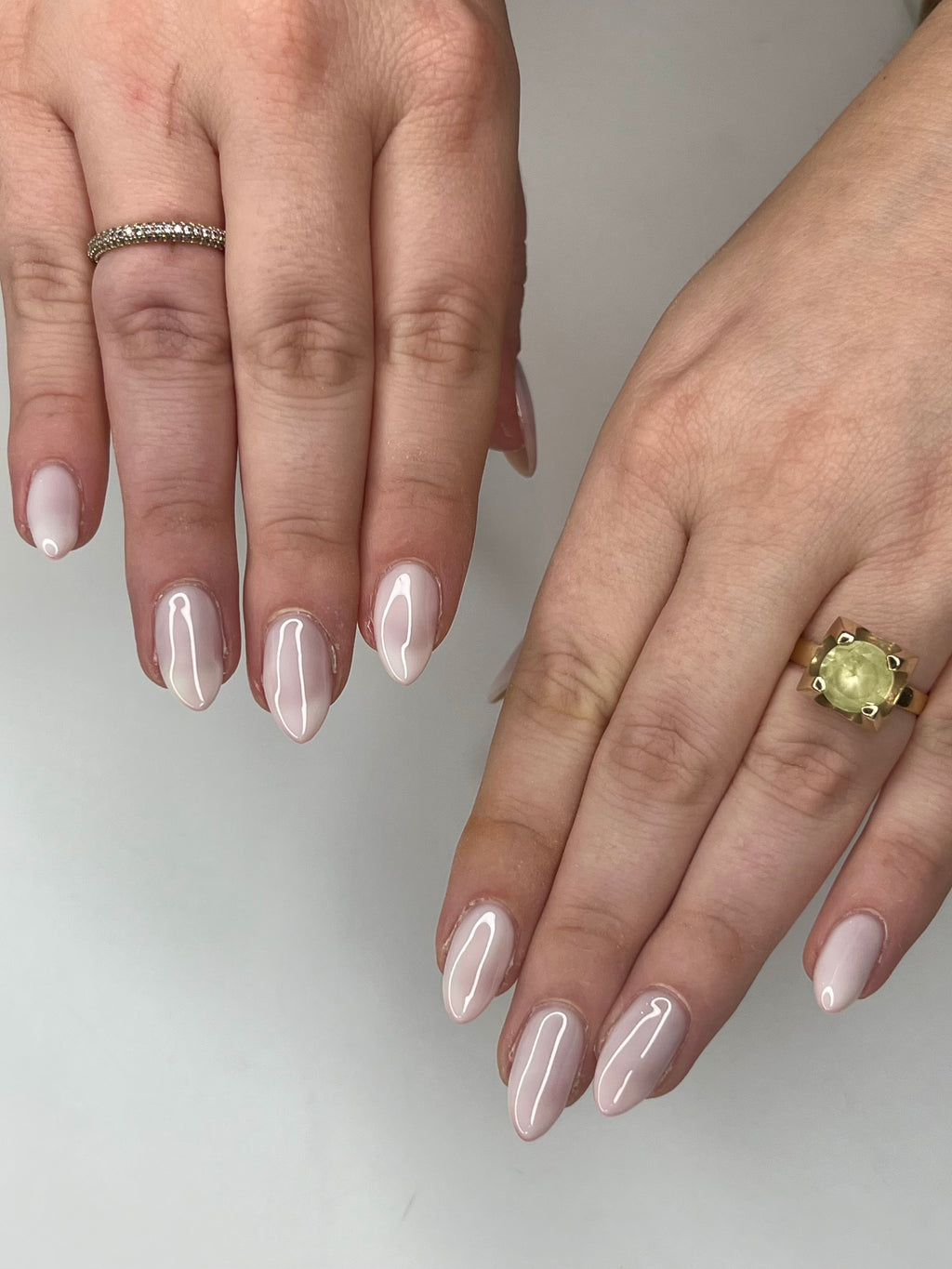 Milky White Non-wipe Top Coat